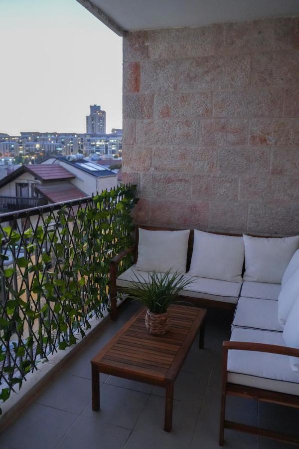 The Best Location In Ierusalim Exterior foto